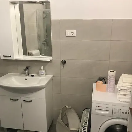 Pergul Lägenhet Kaštela